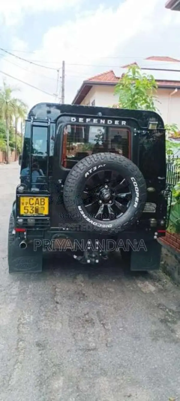 Land-Rover DEFENDER 2014 SUV (Used)