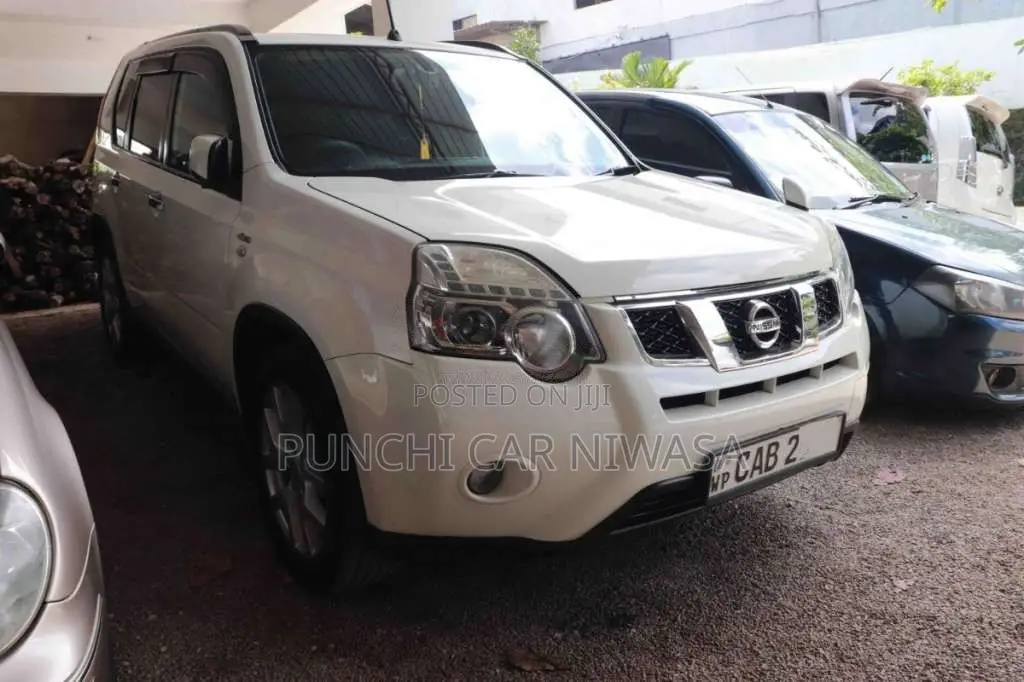Nissan X-Trail 2013 SUV (Used)