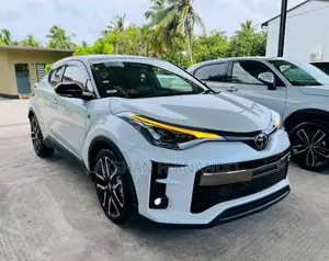 Toyota CHR GR SPORT 2023 SUV Unregistered (Recondition)