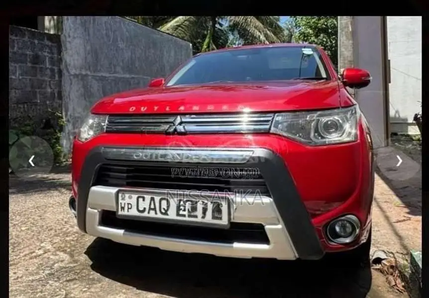 Mitsubishi Outlander PHEV 2015 SUV (Used)