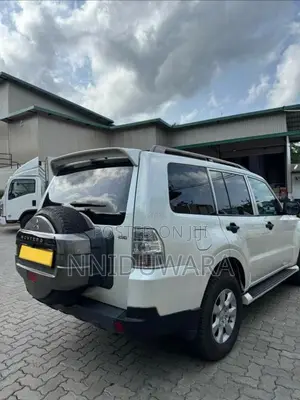 Mitsubishi Montero 2017 SUV (Used)