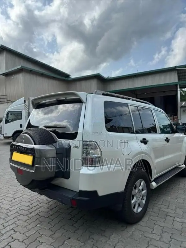 Mitsubishi Montero 2017 SUV (Used)