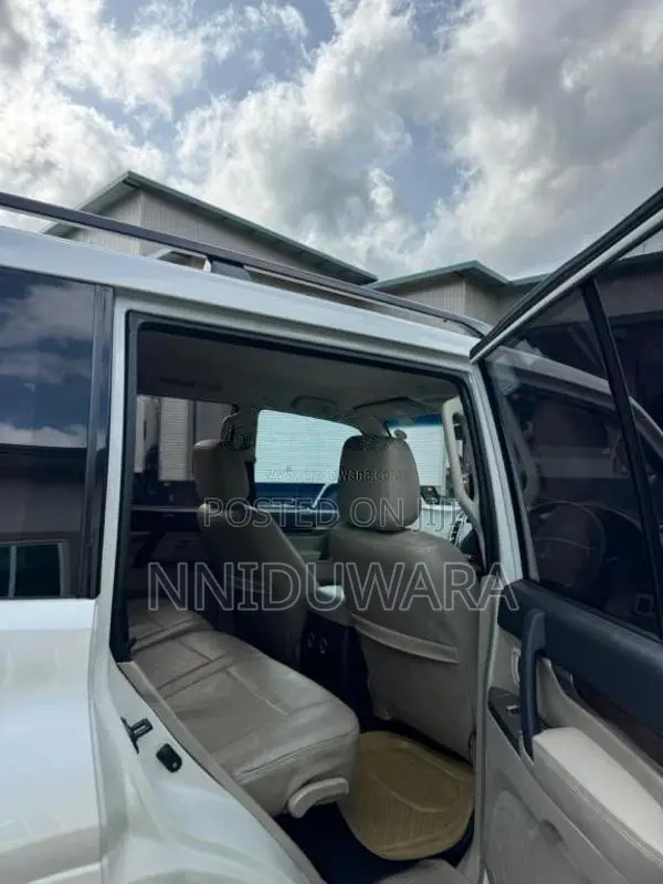 Mitsubishi Montero 2017 SUV (Used)