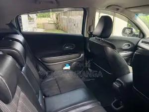 Honda Vezel 2013 SUV (Used)
