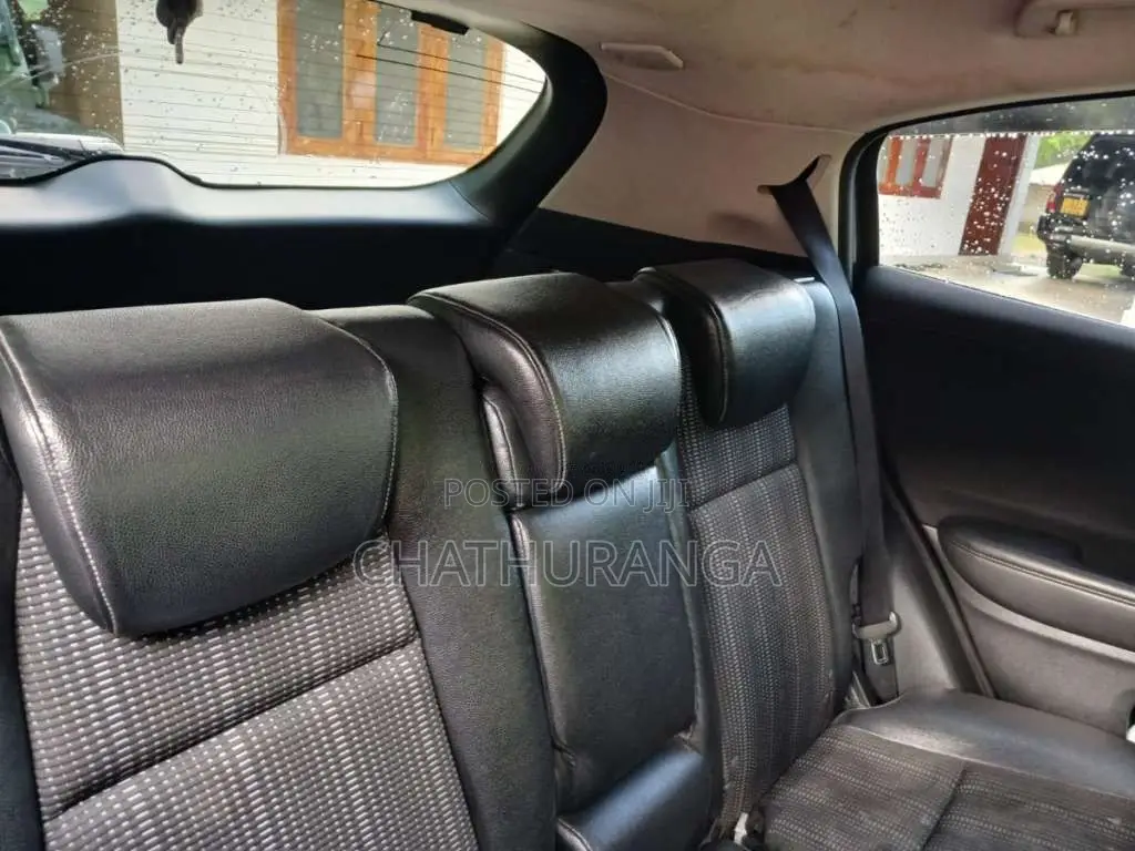 Honda Vezel 2013 SUV (Used)