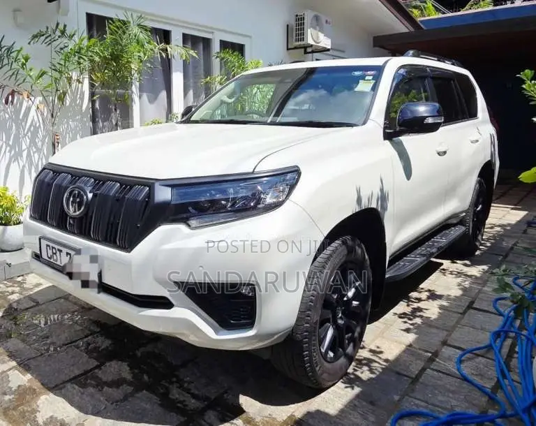 Toyota Prado 2023 SUV (Used)