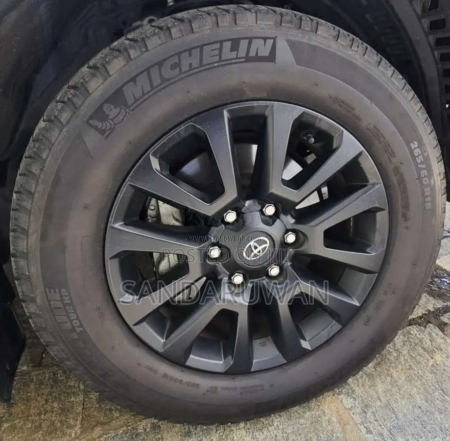 Toyota Prado 2023 SUV (Used)