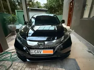 Honda Vezel 2017 SUV (Used)