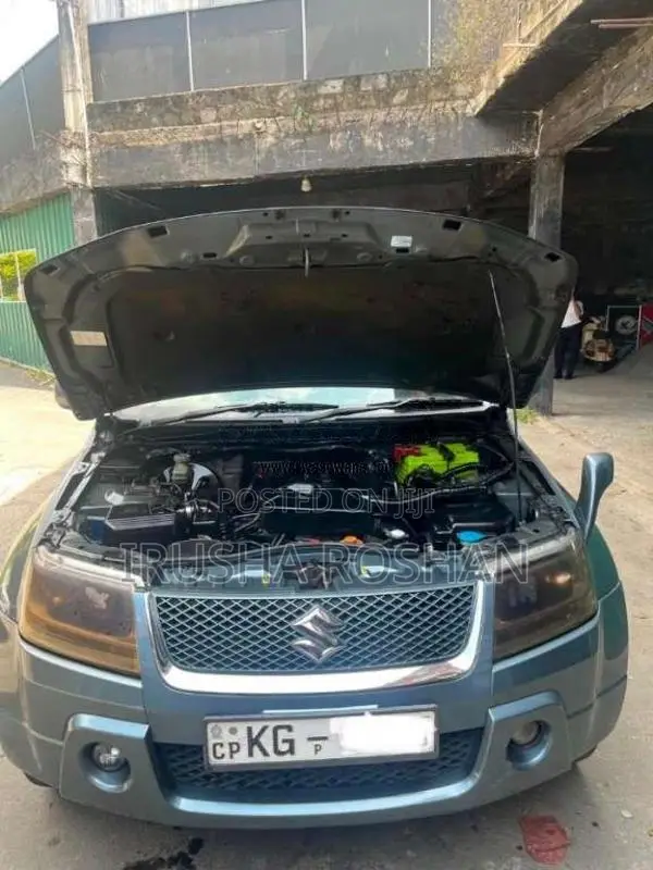 Suzuki Escudo 2005 SUV (Used)