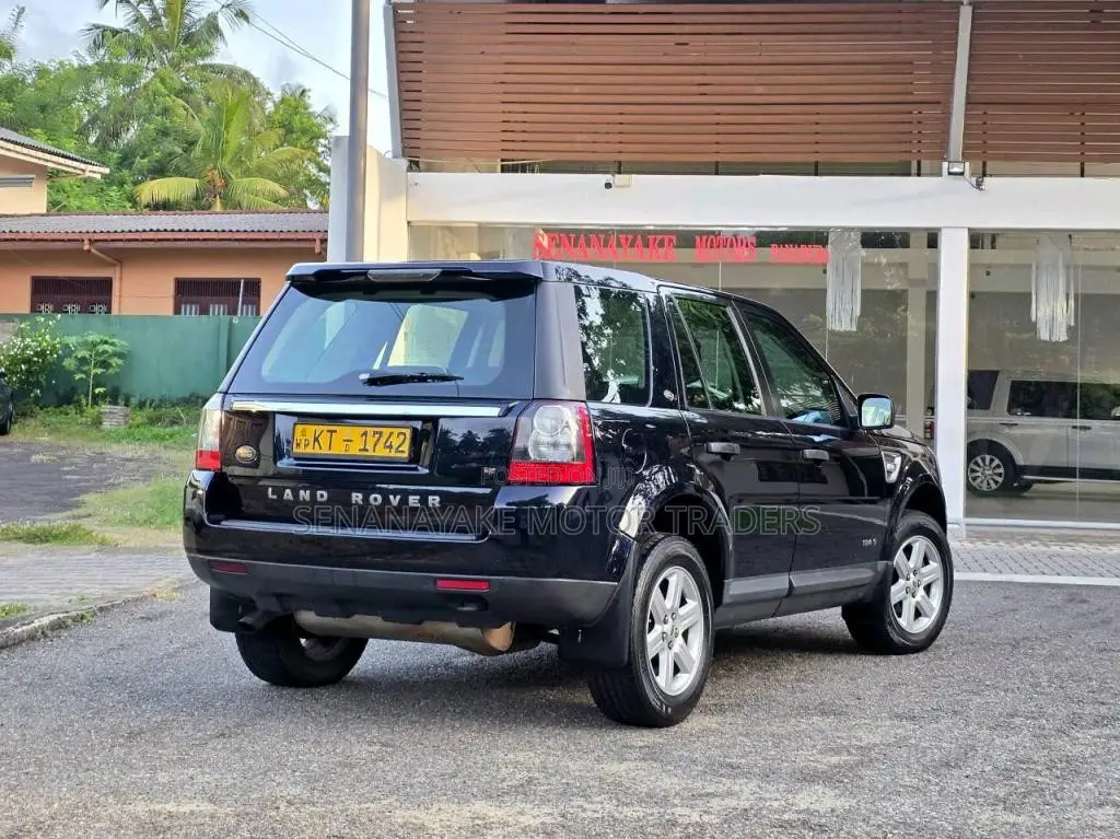 Land-Rover Freelander 2 SD4 GS 2012 SUV (Used)