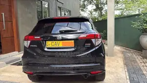 Honda Vezel 2017 SUV (Used)