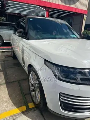 Range-Rover P400 2018 SUV (Used)