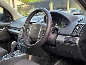 Land-Rover Freelander 2 SD4 GS 2012 SUV (Used)