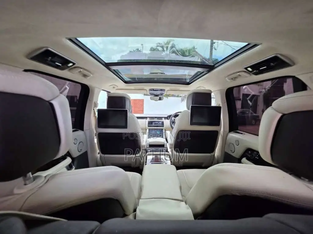 Range-Rover Autobiography P400e LWB 2019 SUV (Used)