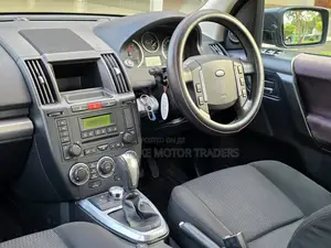 Land-Rover Freelander 2 SD4 GS 2012 SUV (Used)