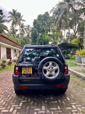 Land-Rover Freelander 1 TD 4 2001 SUV (Used)