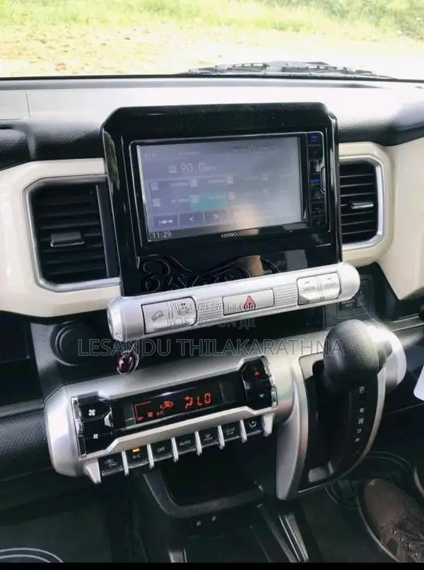 Suzuki Xbee 2024 SUV (Used)