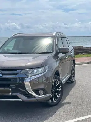 Mitsubishi Jeep 2015 SUV (Used)