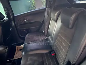 Honda Vezel 2017 SUV (Used)