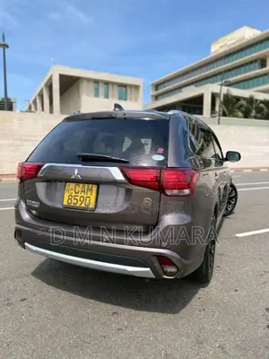 Mitsubishi Jeep 2015 SUV (Used)