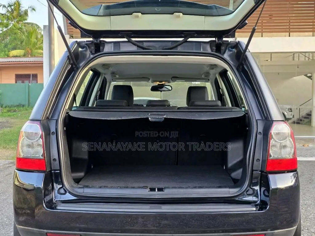Land-Rover Freelander 2 SD4 GS 2012 SUV (Used)