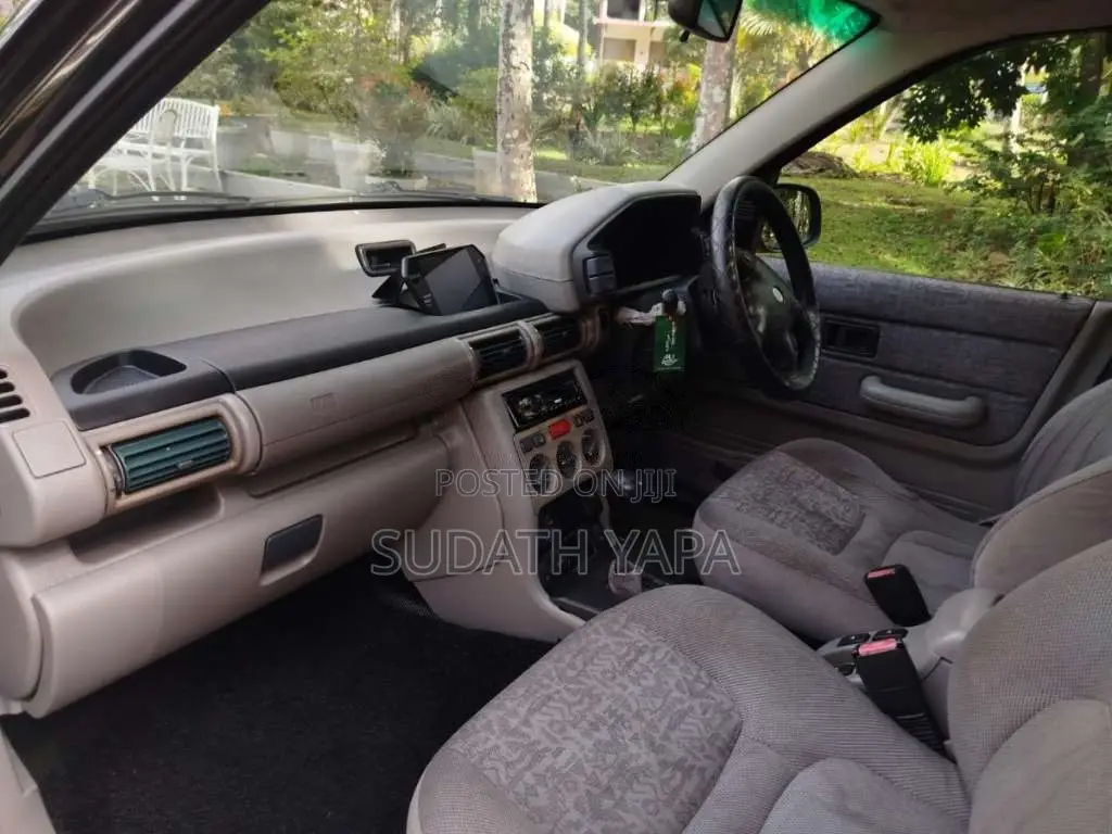 Land-Rover Freelander 1 TD 4 2001 SUV (Used)