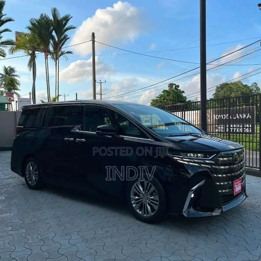 Toyota Alphard Z 2024 SUV (Used)