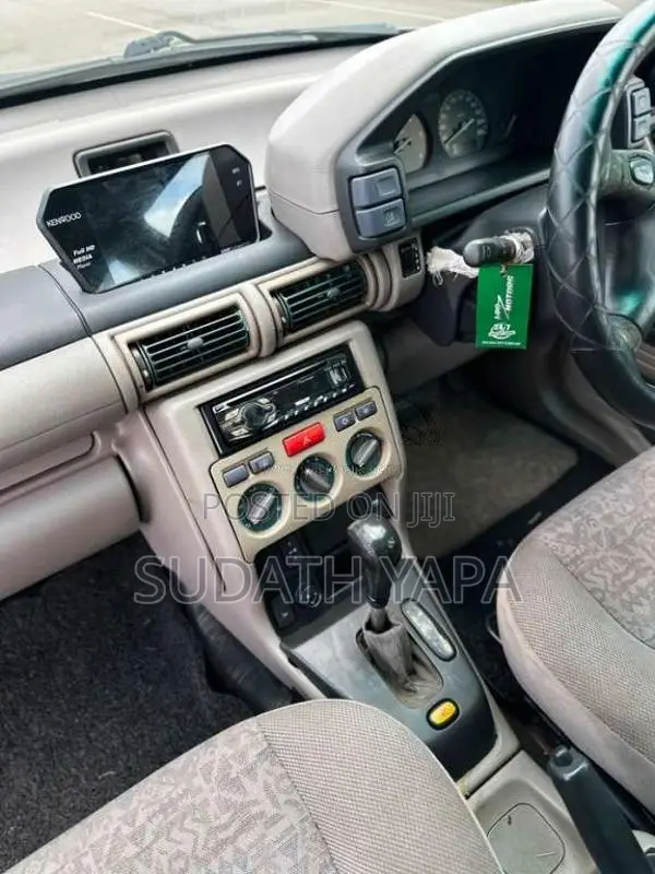Land-Rover Freelander 1 TD 4 2001 SUV (Used)