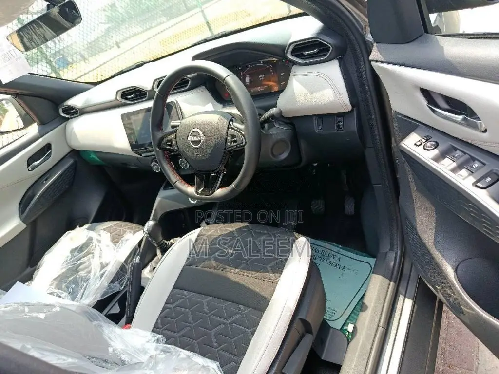 Nissan Magnite Tekna 2026 SUV Brand New