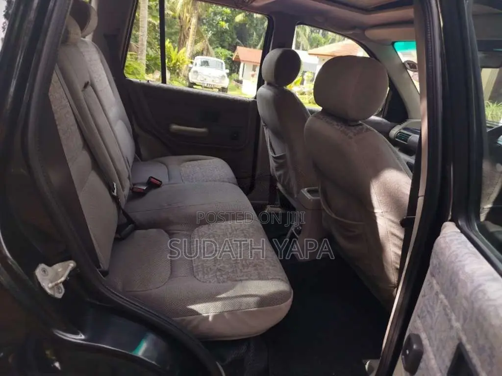 Land-Rover Freelander 1 TD 4 2001 SUV (Used)