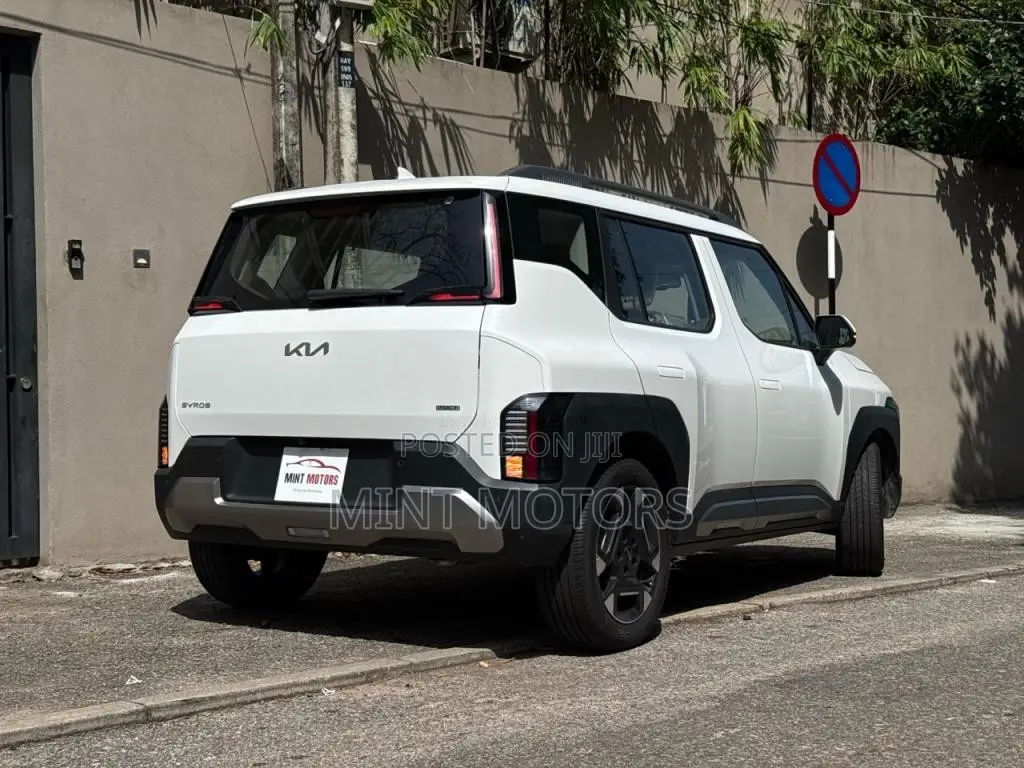Kia Syros HTXO 2026 SUV Brand New