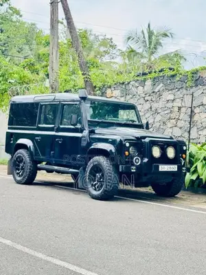 Land-Rover Defender 1980 SUV (Used)
