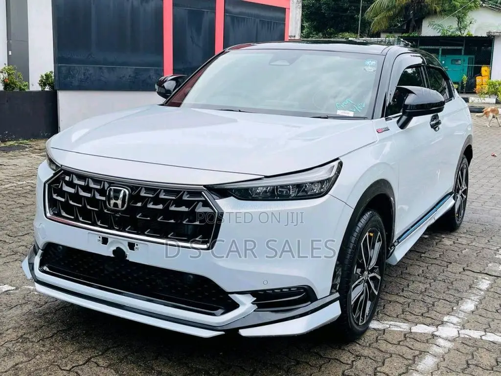 Honda Vezel Z Play Moonroof Body Kit 2026 SUV Brand New