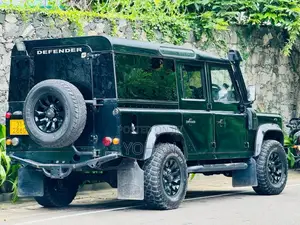 Land-Rover Defender 1980 SUV (Used)