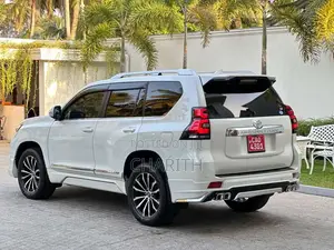Toyota Prado 150 2015 SUV (Used)