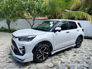 Toyota Raize Z Hybrid 2025 SUV Unregistered (Recondition)