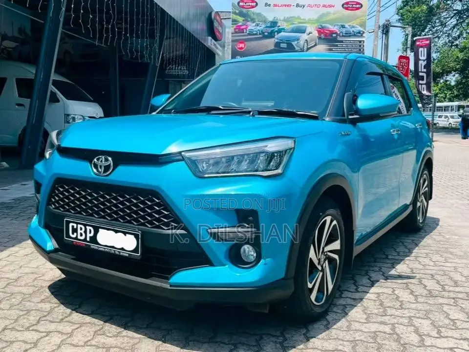 Toyota Raize 2025 SUV (Used)