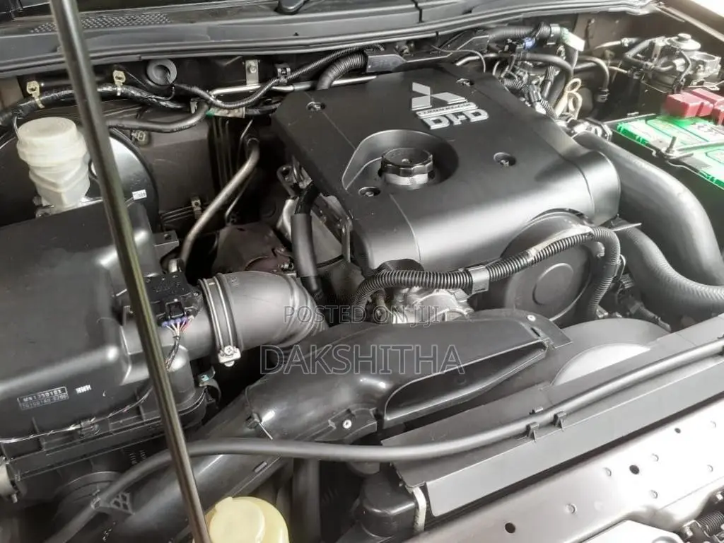 Mitsubishi Montero Sport 2011 SUV (Used)