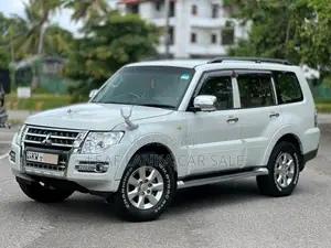 Mitsubishi Montero 2013 SUV (Used)