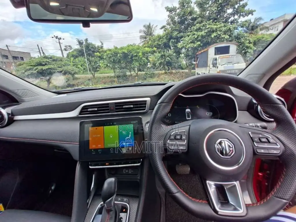 MG ZS MCE lift 2025 SUV (Used)