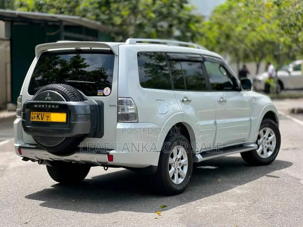 Mitsubishi Montero 2013 SUV (Used)