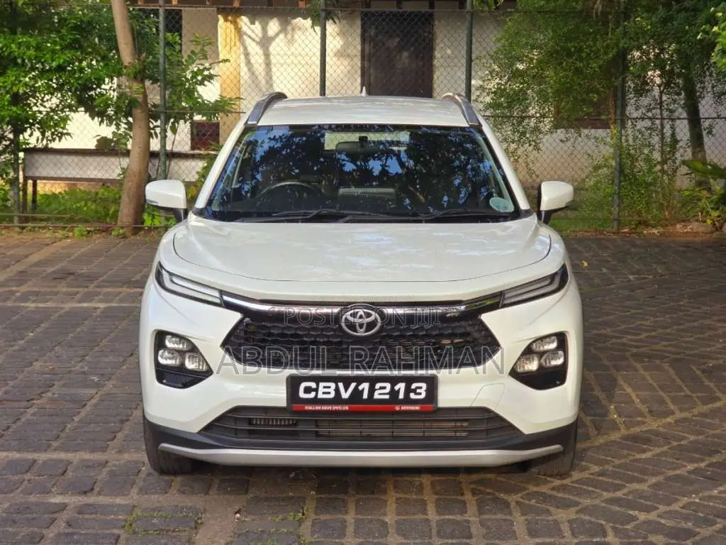 Toyota Taisor 2025 SUV (Used)