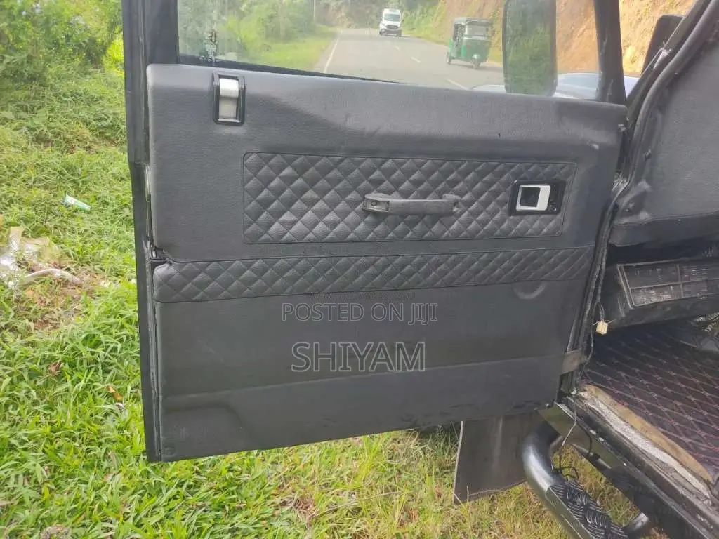 Land-Rover Defender 110 1965 SUV (Used)