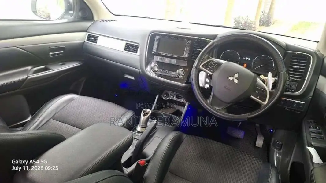 Mitsubishi Outlander 2014 SUV (Used)
