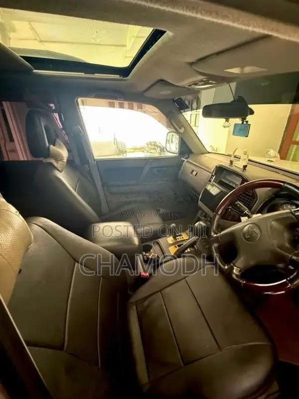 Mitsubishi Montero V6 2002 SUV (Used)