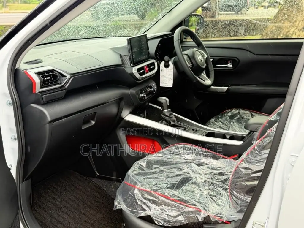 Toyota RAIZE Z HYBRID 2025 SUV Unregistered (Recondition)