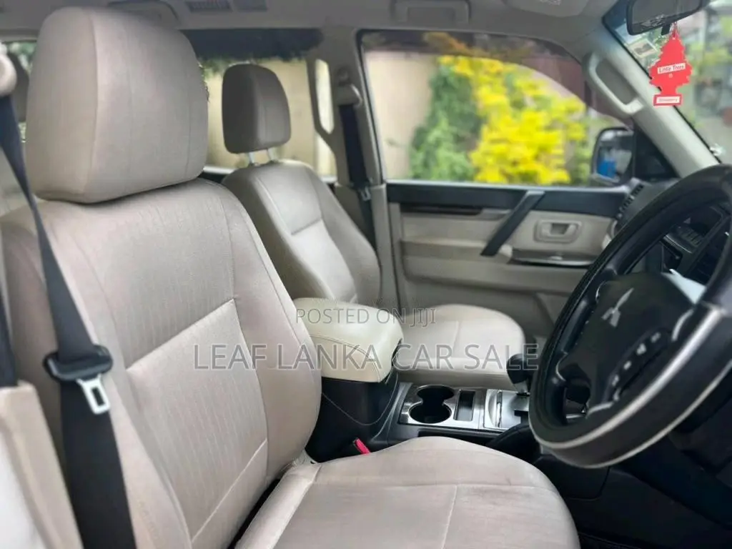 Mitsubishi Montero 2013 SUV (Used)