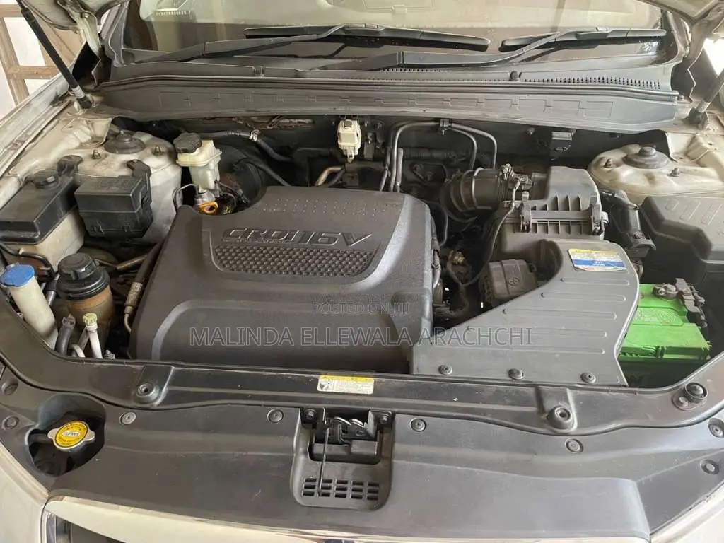Hyundai Santa Fe 2010 SUV (Used)