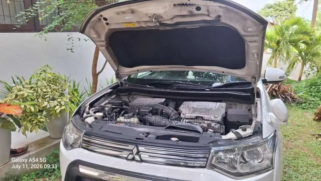 Mitsubishi Outlander 2014 SUV (Used)
