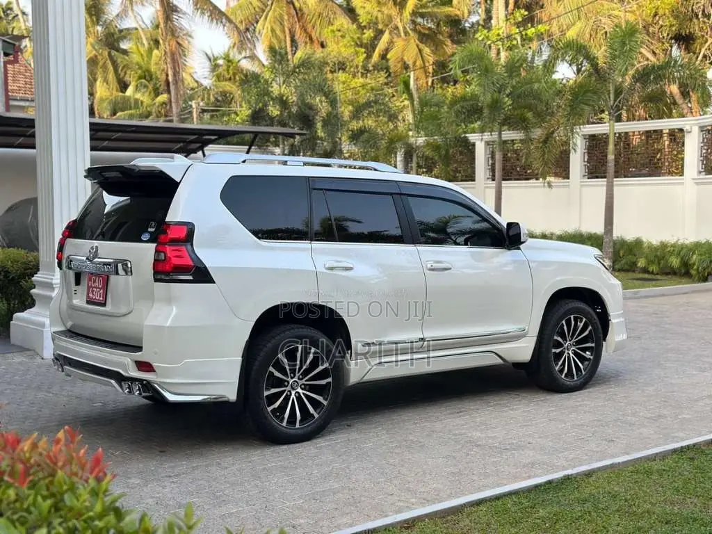 Toyota Prado 150 2015 SUV (Used)
